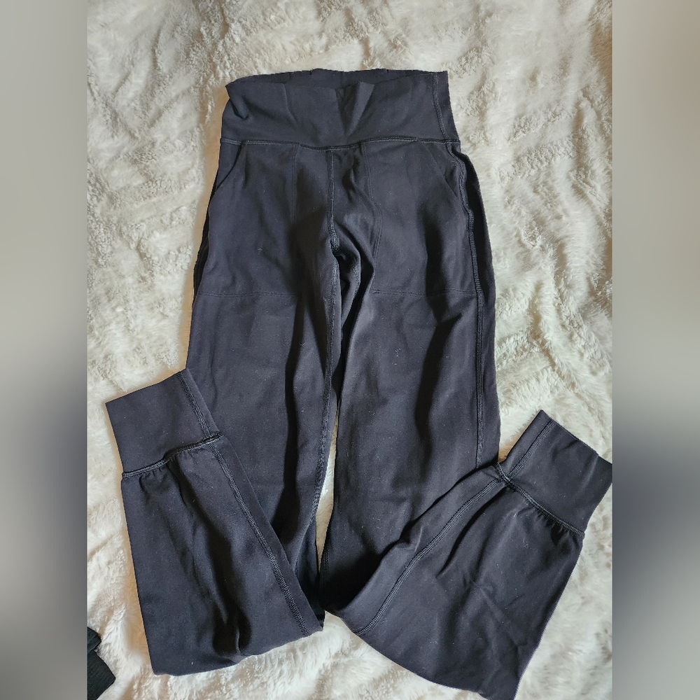 LULULEMON Black High-Waisted Joggers